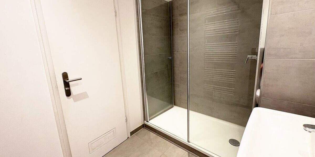 Etagenwohnung Köln Bayenthal - 4 Zimmer, 102 m&sup2;, 1.710&euro; | Angebot:25677110