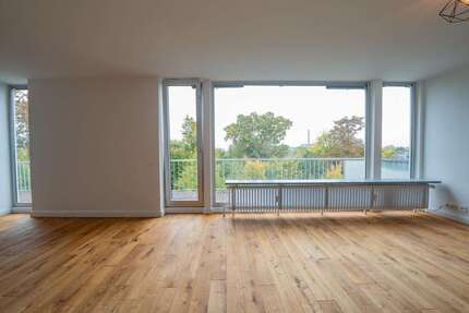 Wohnung zum Kaufen in Düsseldorf 740.000 € 146 m² 5 zimmer