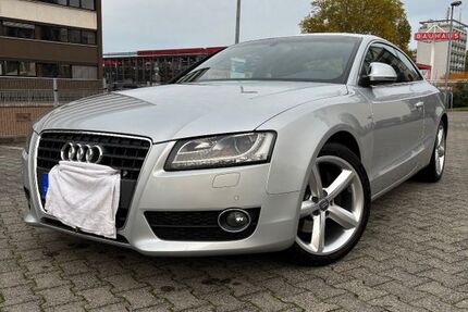 Audi A5 120.000 km 16.766 € Köln 50667