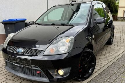 Ford Fiesta 147.118 km 3.100 &euro; Bergisch Gladbach 51469