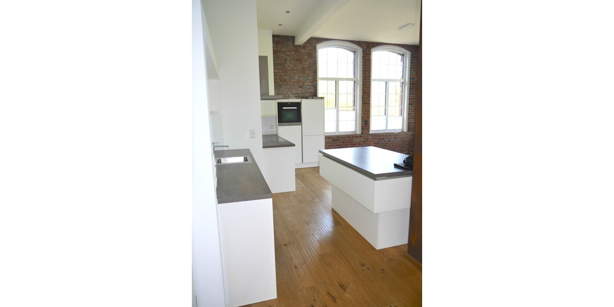 SG, komfortable 83m² 2 Zi. Loftwohnung mit Unikat-Charakter, Balkon, Stellplatz, EBK - Wohnanlage Solingen Mitte | Angebot:27003334