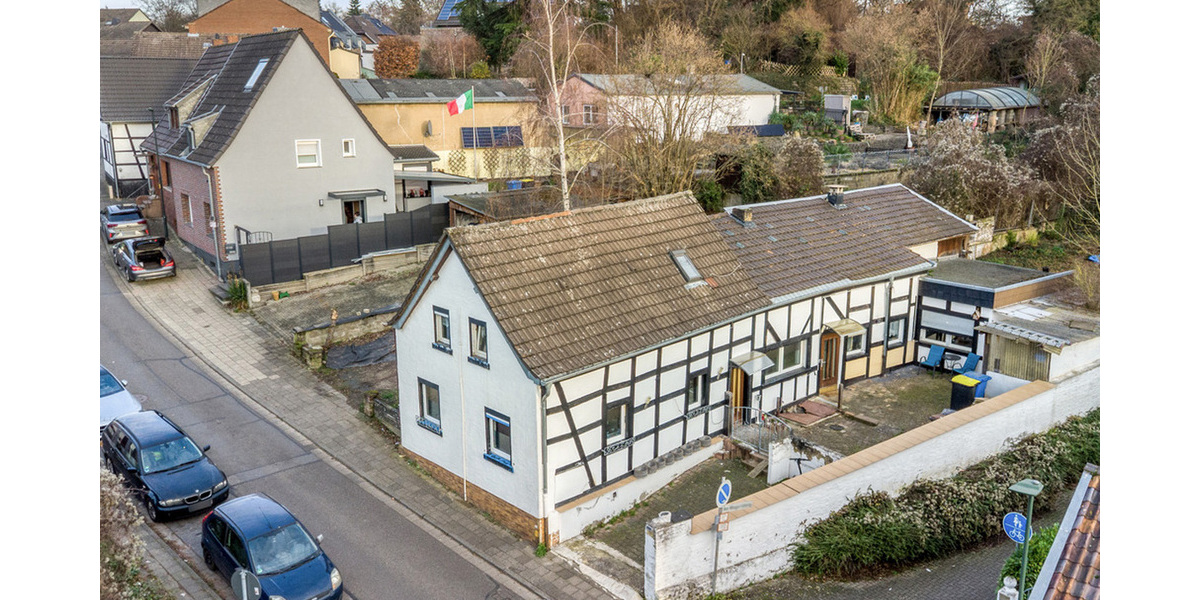 Mit 3D: Historisches Fachwerkhaus nahe der Horremer Innenstadt in ruhiger Lage mit Einliegerwohnung 6 zimmer