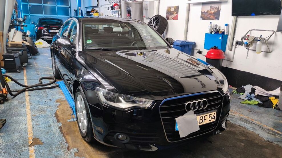 Audi A6 190.000 km 9.500 € Düsseldorf 40477