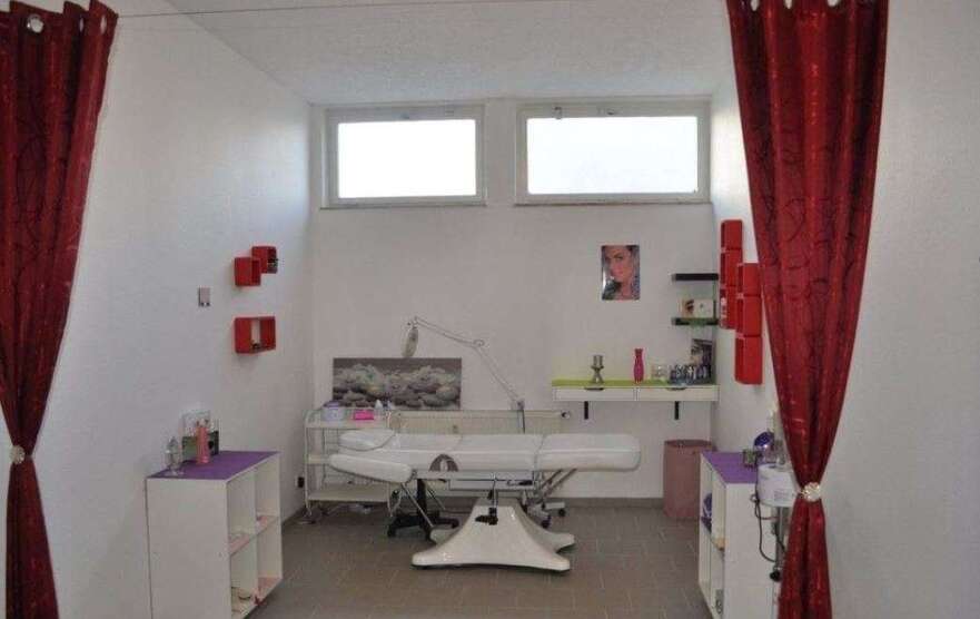 Büro in Solingen 240 € 20.73 m² zimmer