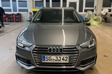 Audi A4 88.000 km 17.500 &euro; Solingen 42719