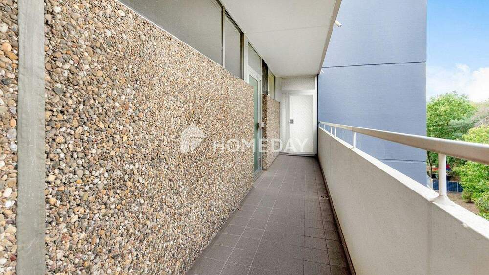 Großzügige 4-Zimmer-Wohnung mit 100 m² Wohnfläche, Loggia und EBK 4 zimmer