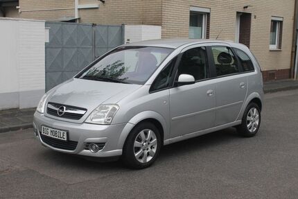 Opel Meriva 197.000 km 2.790 &euro; Köln 50739