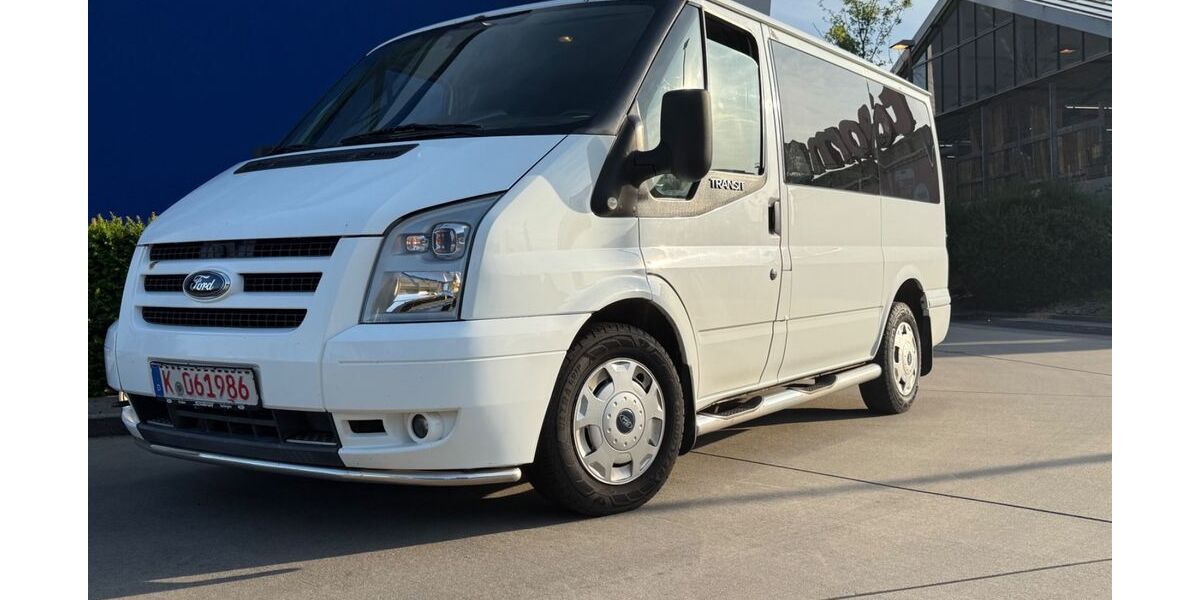 Ford Transit 218.000 km 9.290 &euro; Köln 50939