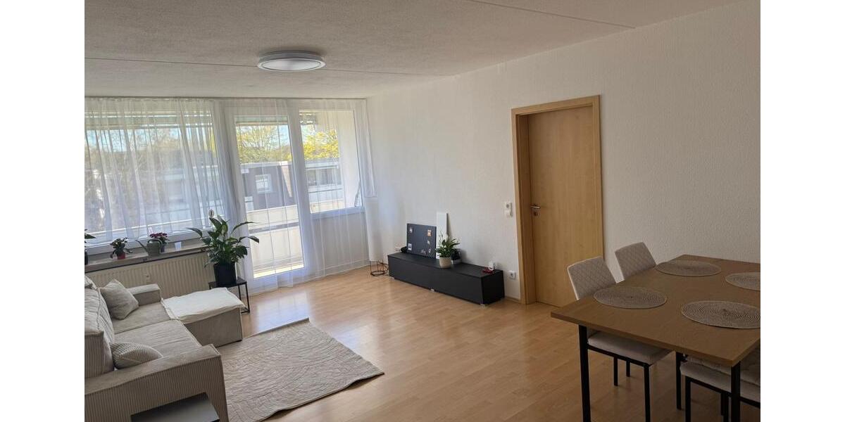 Dachgeschoßwohnung Solingen Central - 3 Zimmer, 71 m&sup2;, 870&euro; | Angebot:26182109