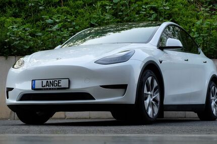 Tesla Model Y 110.065 km 39.980 &euro; Köln 50996