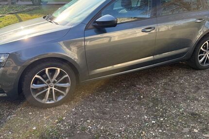 Skoda Octavia 165.000 km 12.500 &euro; Langenfeld 40746