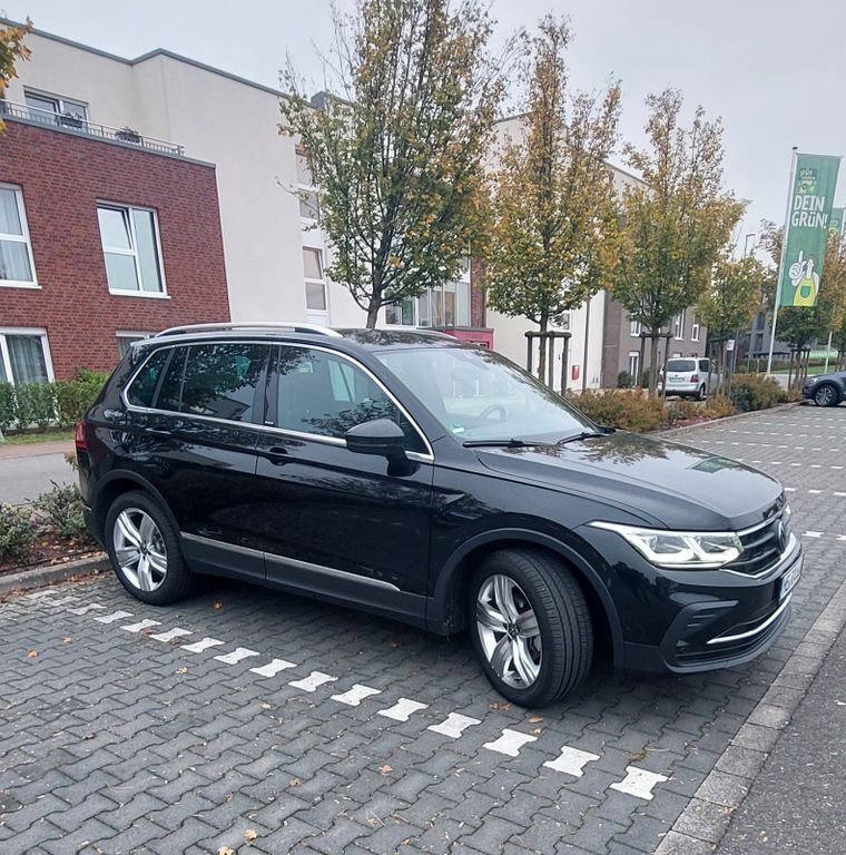 VW Tiguan 33.000 km 31.690 € Langenfeld 40764