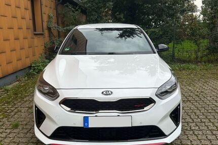 Kia ceed / Ceed 68.785 km 19.900 &euro; Neuss 41470