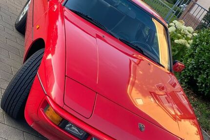 Porsche 924