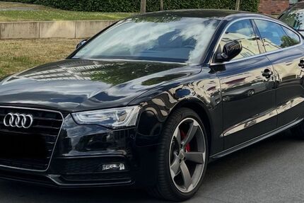 Audi A5 152.000 km 18.799 &euro; Düsseldorf 40599