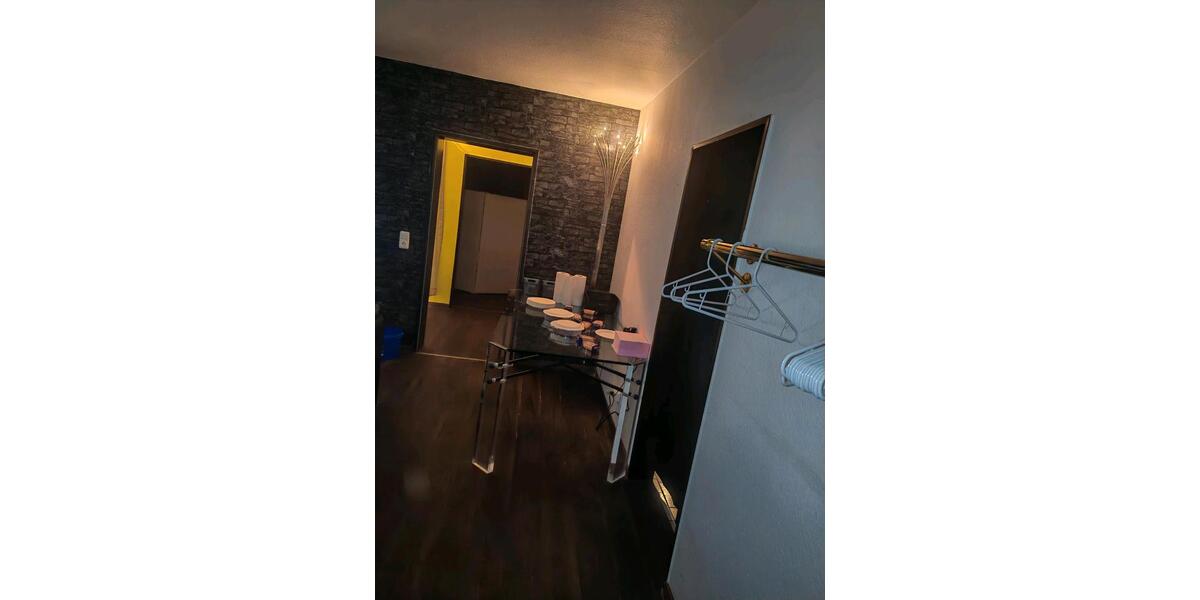 Etagenwohnung Köln Nippes - 2 Zimmer, 80 m&sup2;, 850&euro; | Angebot:26340362