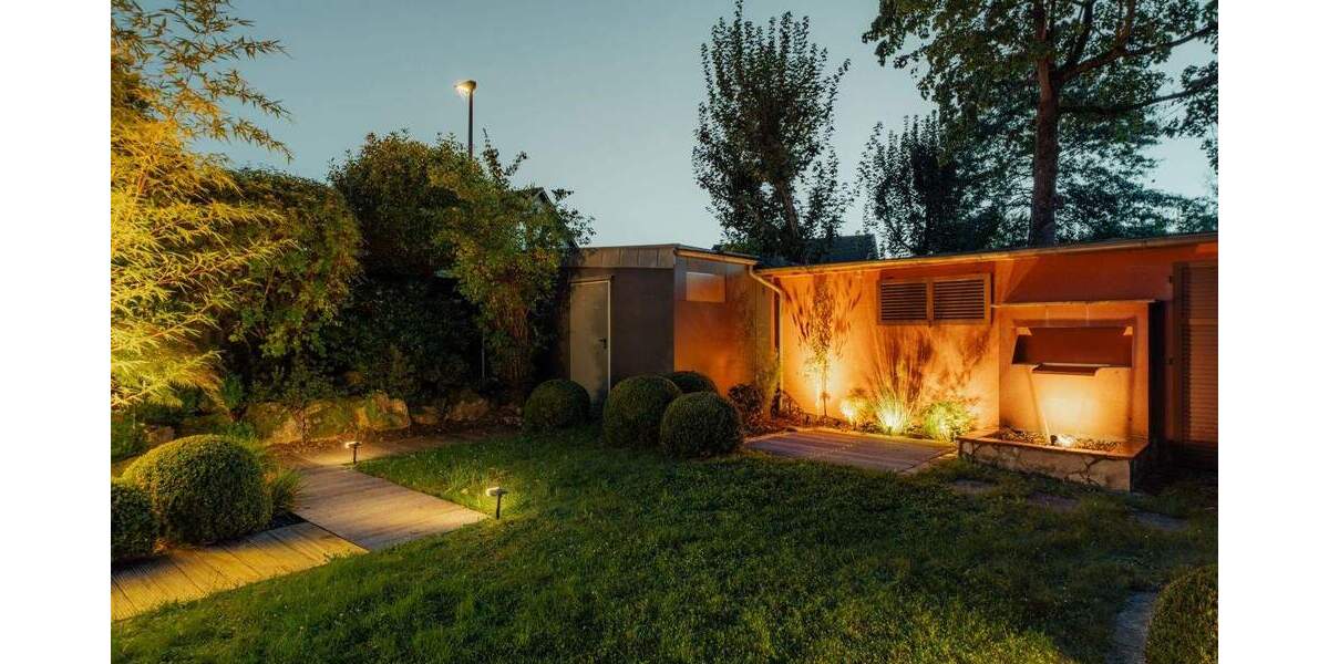 Einfamilienhaus Bergisch Gladbach Schildgen - 7 Zimmer, 282 m&sup2;, 945.000&euro; | Angebot:24138043