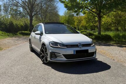 VW Golf 97.000 km 23.900 &euro; Remscheid 42855
