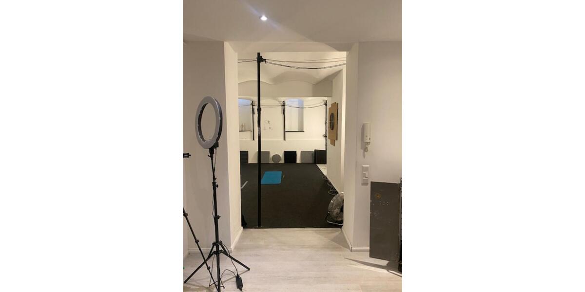 Büroräume im UG in denkmalgeschütztem Altbau – Ottostraße zimmer