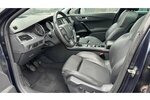 VW Golf VIII Variant 2.0 TDi 180.000 km 10.900 &euro; Troisdorf 53844