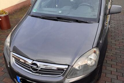 Opel Zafira 180.000 km 3.200 &euro; Köln 50859