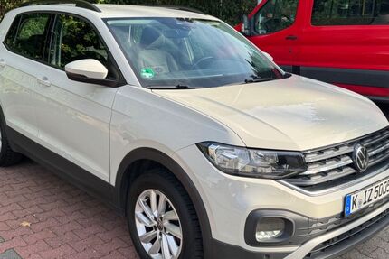 VW T-Cross 212.000 km 10.850 &euro; Rommerskirchen 41569