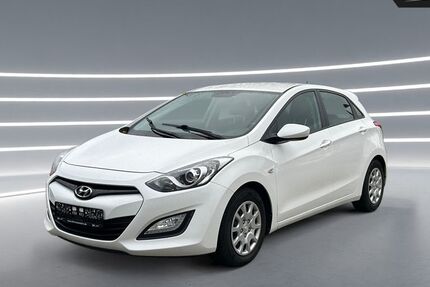 Hyundai i30 89.000 km 8.490 € Köln 51149