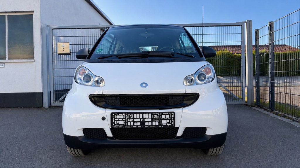 Smart ForTwo 83.651 km 5.699 &euro; Leverkusen 51381