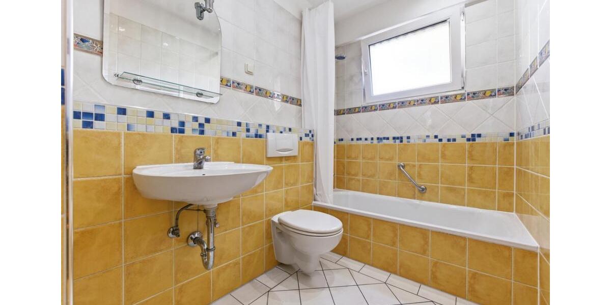 Mehrfamilienhaus, Wohnhaus Köln Heimersdorf - 10 Zimmer, 209 m&sup2;, 699.000&euro; | Angebot:26405452