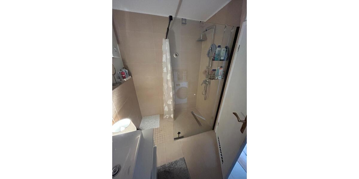 Etagenwohnung Leverkusen Bergisch Neukirchen - 3 Zimmer, 80 m&sup2;, 1.100&euro; | Angebot:26322763