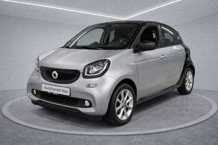 Smart ForFour 19.616 km 11.950 &euro; Köln 50674