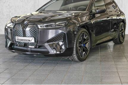 BMW iX 55.381 km 43.930 &euro; Köln Süd 50968