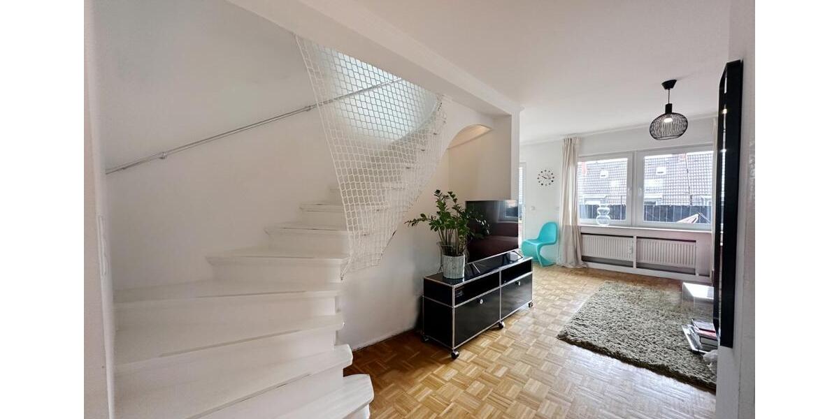 Einfamilienhaus Düsseldorf Düsseltal - 3.5 Zimmer, 155 m&sup2;, 2.297&euro; | Angebot:26381529