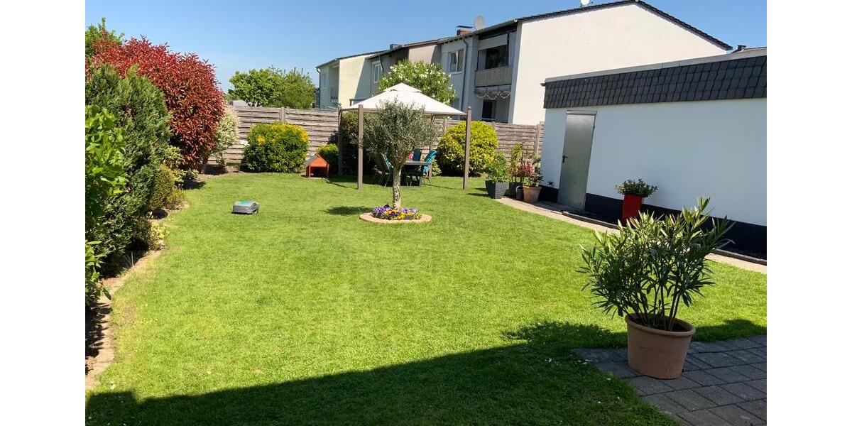 Mehrfamilienhaus, Wohnhaus Bergisch Gladbach Paffrath - 8 Zimmer, 185 m&sup2;, 630.000&euro; | Angebot:25855796