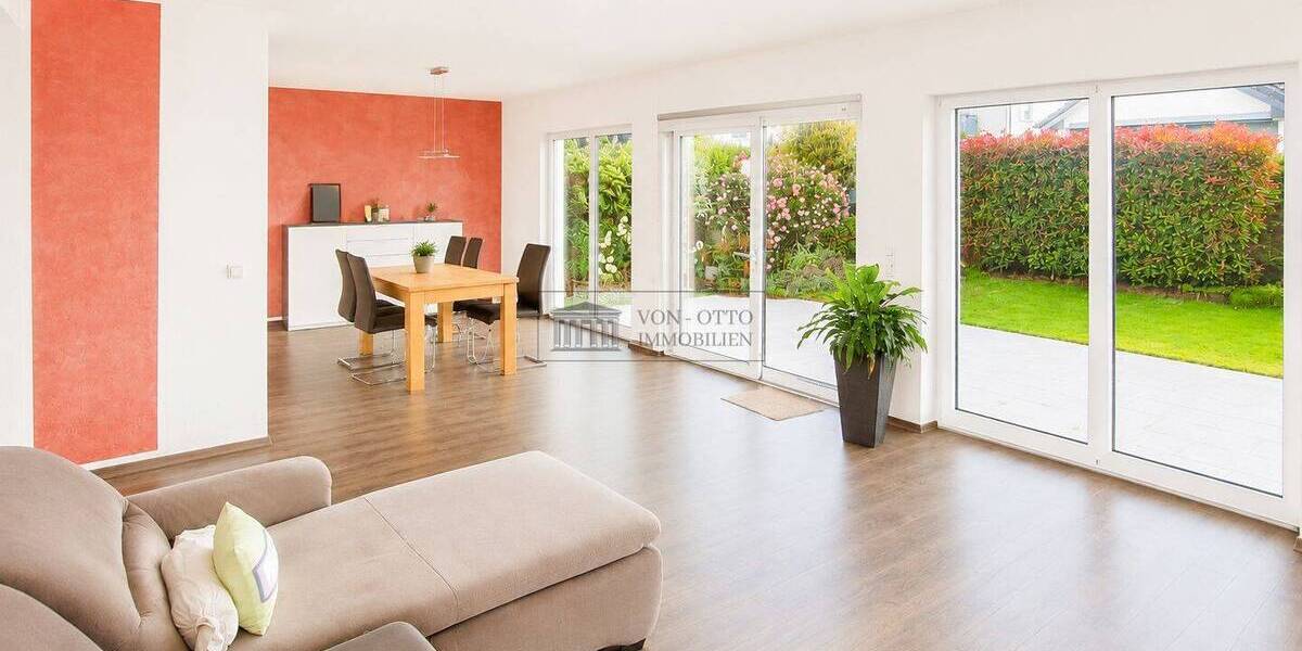 Bungalow Bergheim Thorr - 3 Zimmer, 120 m&sup2;, 469.000&euro; | Angebot:26875220