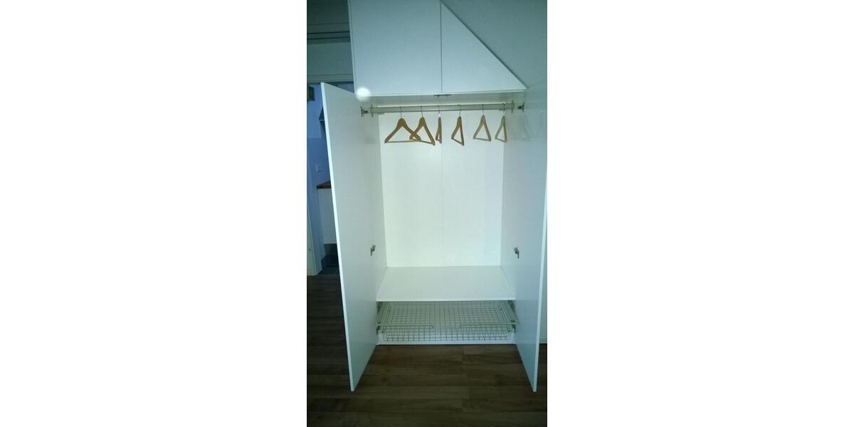 Dachgeschoßwohnung Düsseldorf Stadtbezirk 8 - 1 Zimmer, 35 m&sup2;, 650&euro; | Angebot:25612762