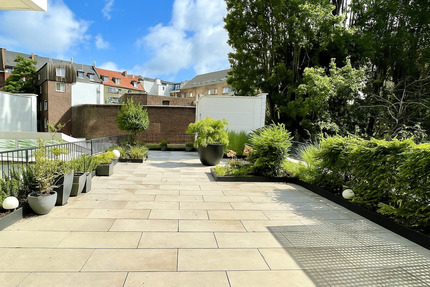 Wohnung Düsseldorf Friedrichstadt - 3 Zimmer, 162 m&sup2;, 2.500&euro; | Angebot:24855847