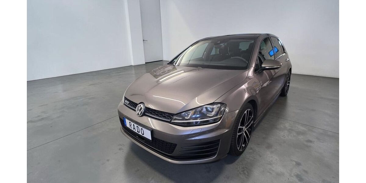 VW Golf 198.136 km 13.490 &euro; Troisdorf 53842