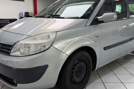 Renault Scenic 129.000 km 1.700 &euro; Leverkusen 51371