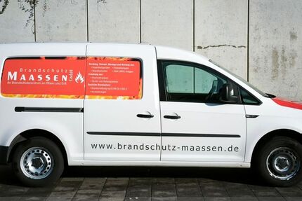 VW Caddy 98.909 km 12.890 &euro; Bergheim 50127