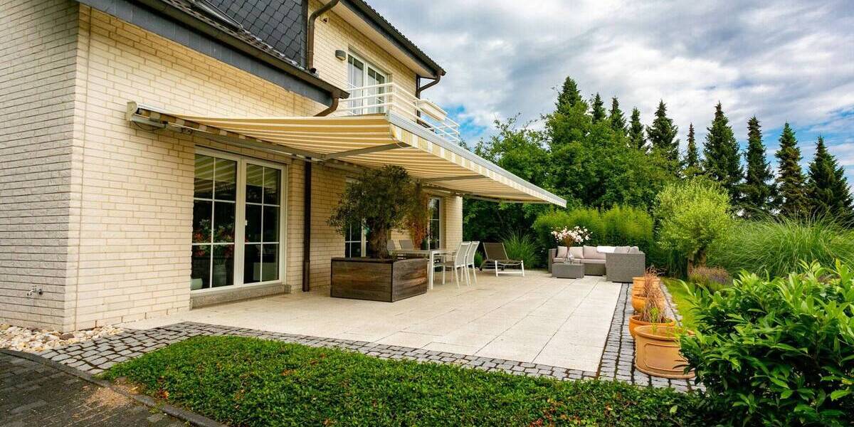 Modernes Einfamilienhaus mit Traumgrundstück in Bestlage von Leichlingen 6 zimmer