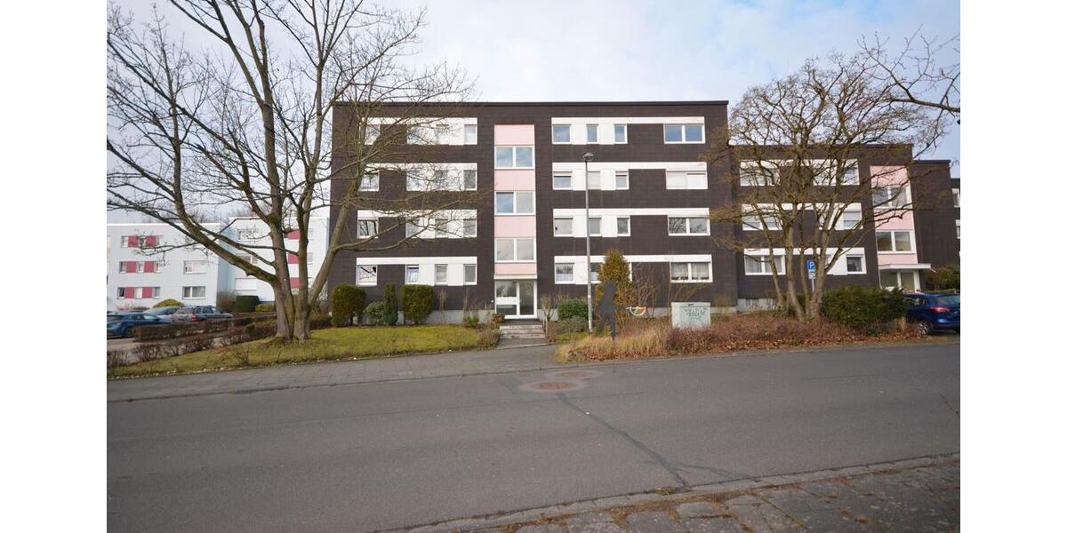 Etagenwohnung Brühl - 4 Zimmer, 96 m&sup2;, 1.150&euro; | Angebot:25097962