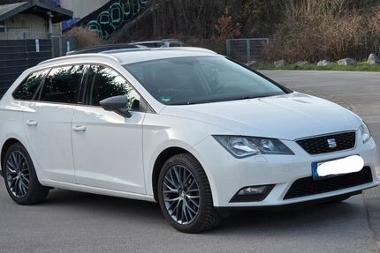 Seat Leon 155.000 km 9.600 &euro; Solingen 42697
