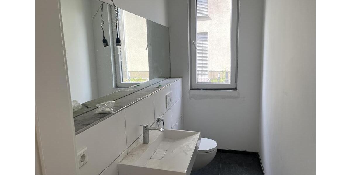 Etagenwohnung Köln Kalk - 3 Zimmer, 110 m&sup2;, 2.000&euro; | Angebot:26408974