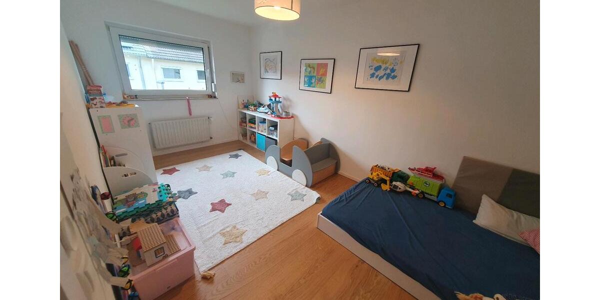 Familienfreundliches möbliertes Haus zur Zwischenmiete in Köln 5 zimmer