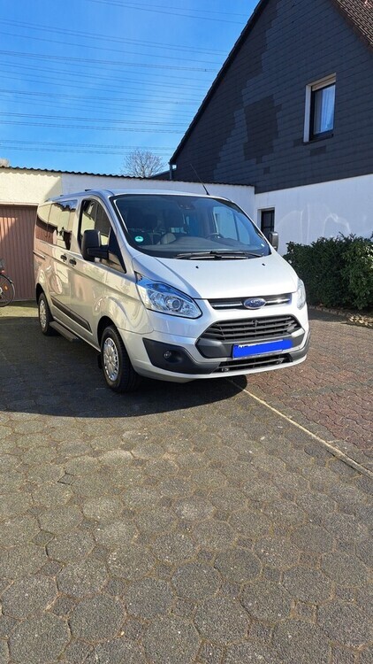 Ford Tourneo 132.700 km 18.900 € Hilden 40721