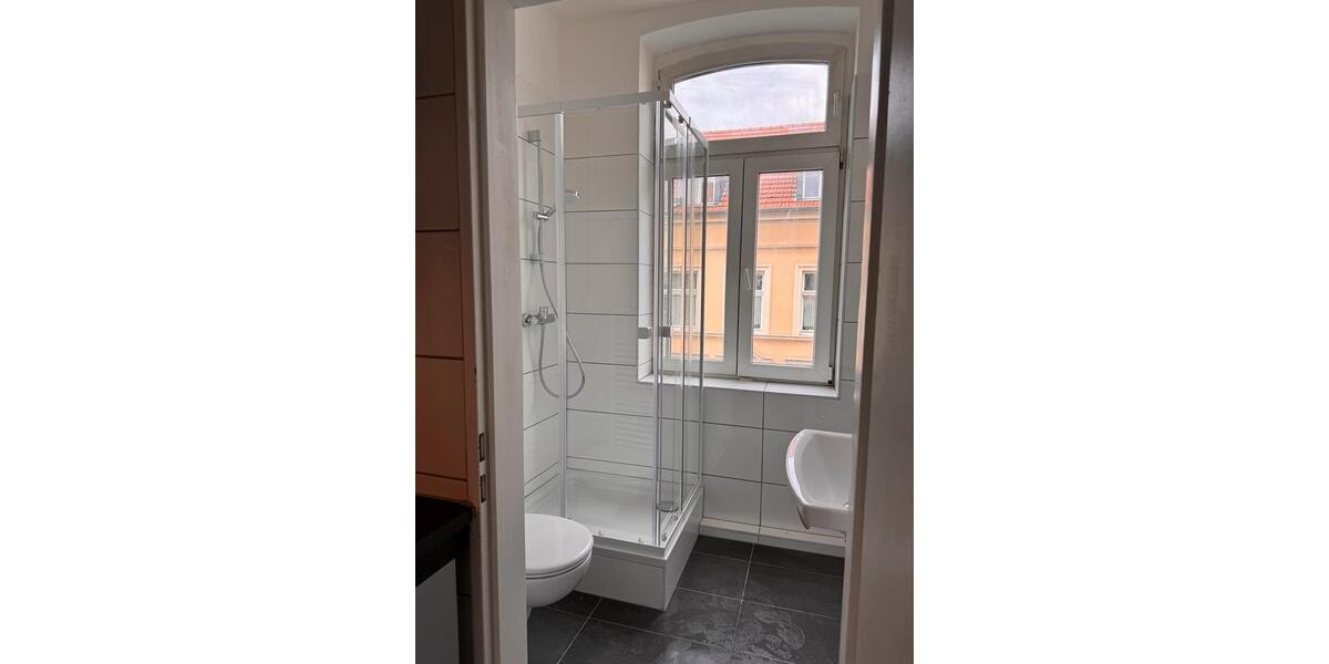 Etagenwohnung Köln Ehrenfeld - 17 Zimmer, 28 m&sup2;, 790&euro; | Angebot:26439659