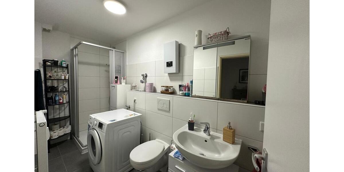 Etagenwohnung Wermelskirchen - 2 Zimmer, 69 m&sup2;, 715&euro; | Angebot:26130748