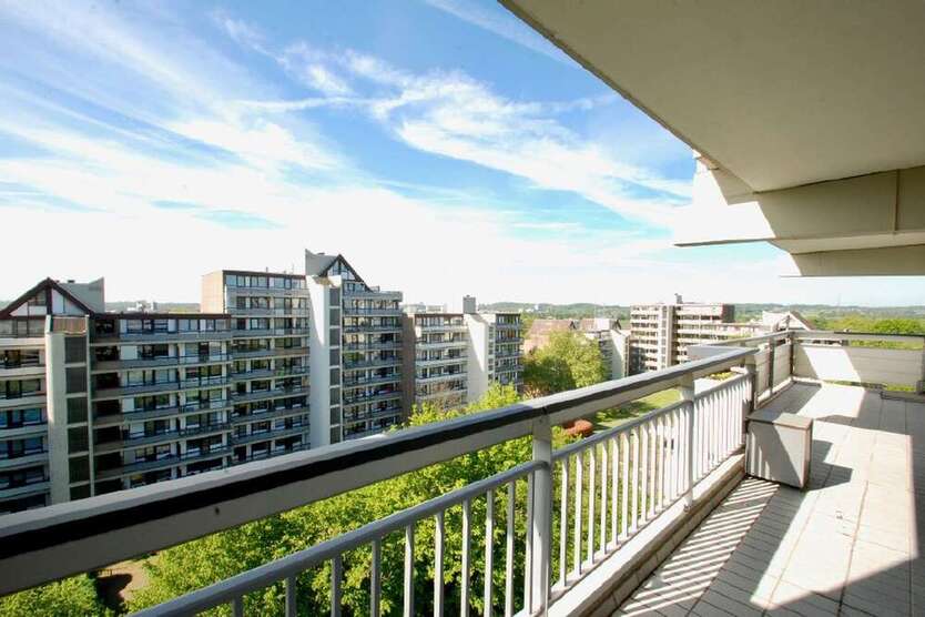 Wohnung zum Kaufen in Köln 439.000 € 131.37 m²