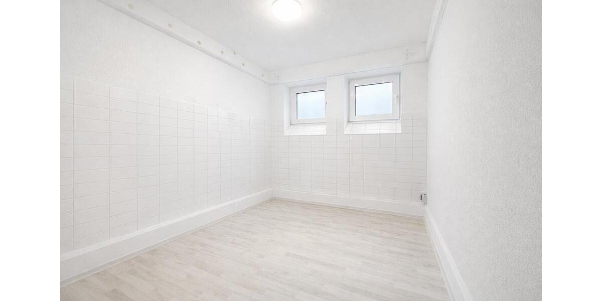 Attraktive Gewerbeeinheit mit Schaufensterfront, Lager & Stellplätzen zu Mieten zimmer